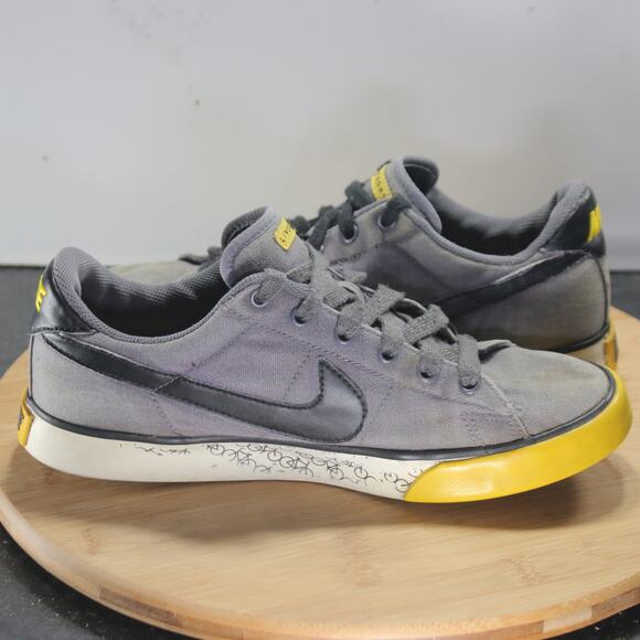 Youth Nike Livestrong Sz 6.5 008735 Black Gray Yellow Casual Canvas Sneakers - Picture 5 of 8